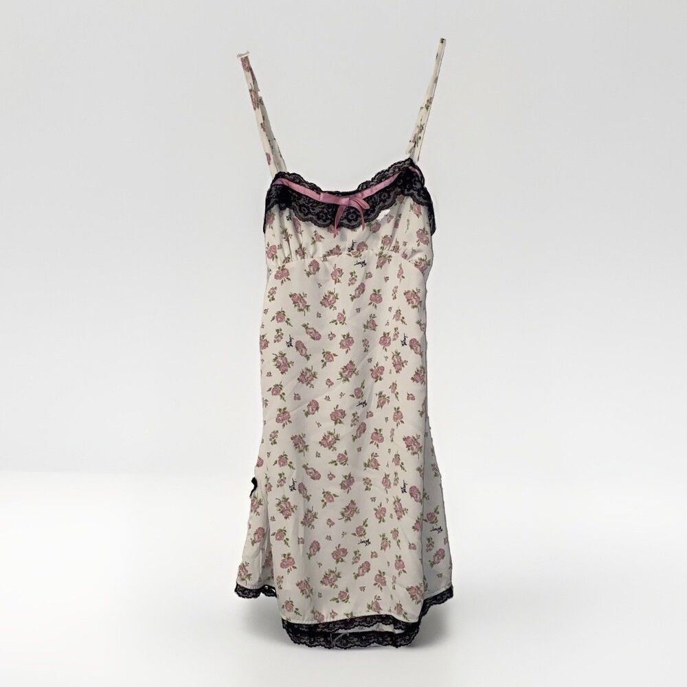 Betsey Johnson Sz S Full Slip White Floral Pink Roses Lace Trim Bow Cut Out Back